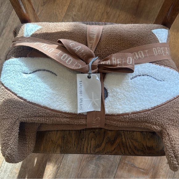 NWT Barefoot Dreams CozyChic Fox Themed Infant Play mat - Picture 2 of 4